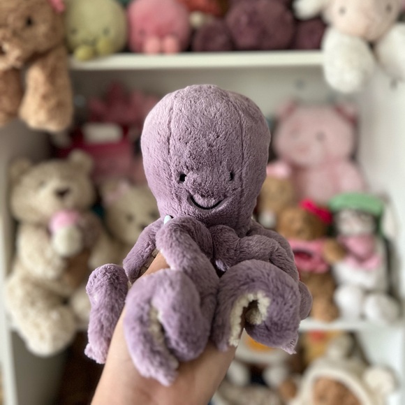 Jellycat Other - Jellycat Little Maya Octopus - Authentic & BNWT